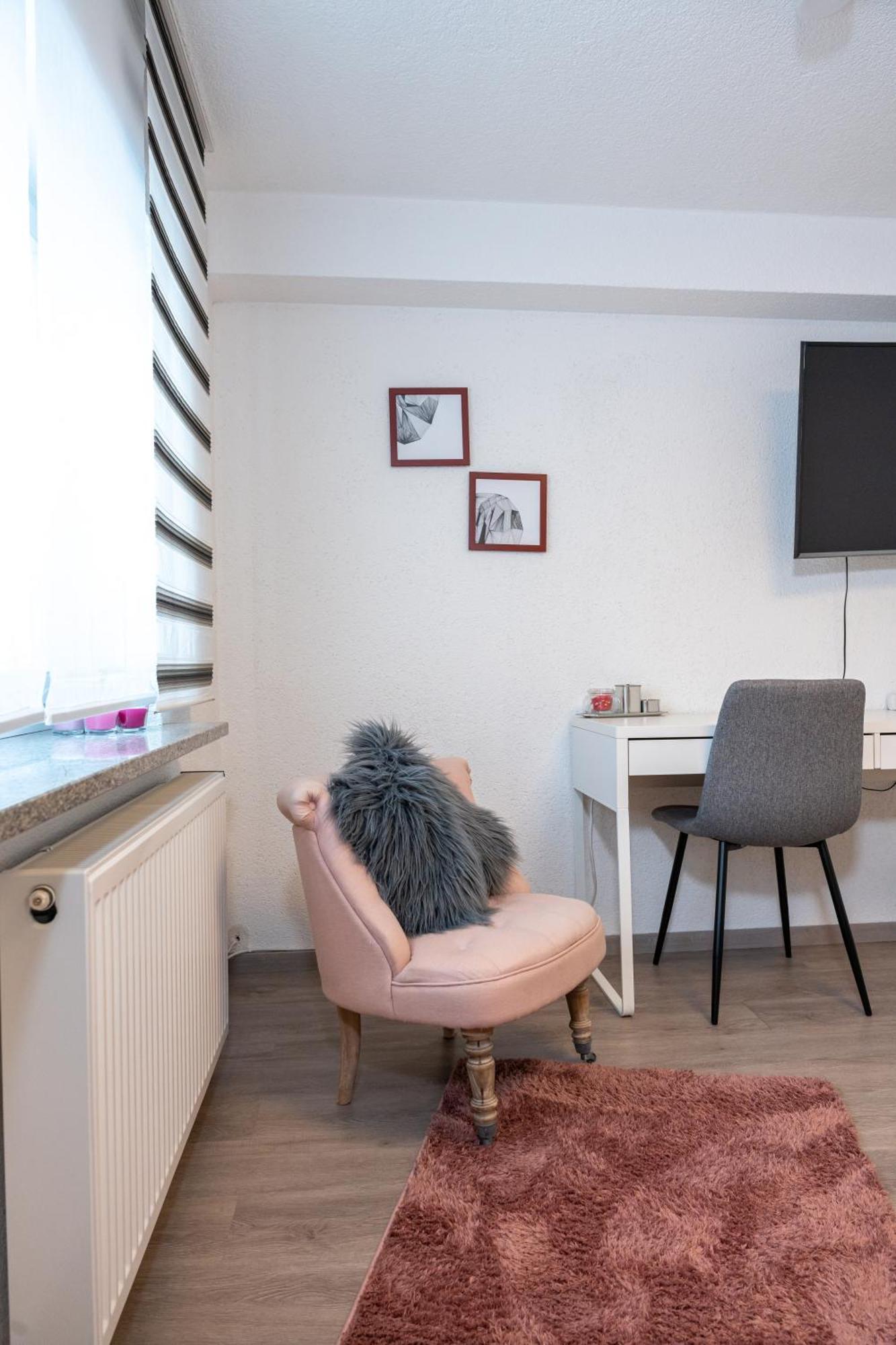 Modern House With Pool - 3 Bedrooms 2 Bathrooms Memmingen Esterno foto