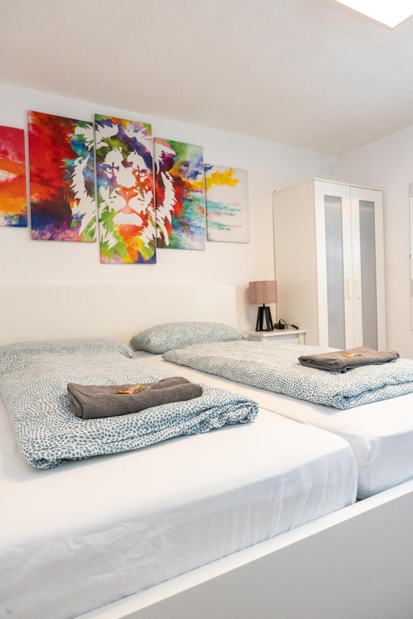 Modern House With Pool - 3 Bedrooms 2 Bathrooms Memmingen Esterno foto